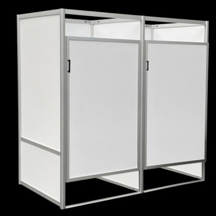 Kleedkamers 2 op een rij wit HxBxD200x200x100cm onderbouw FLX, aluminium frame, PVC planelen en afsluitbare deuren, voor winkels en evenementen.